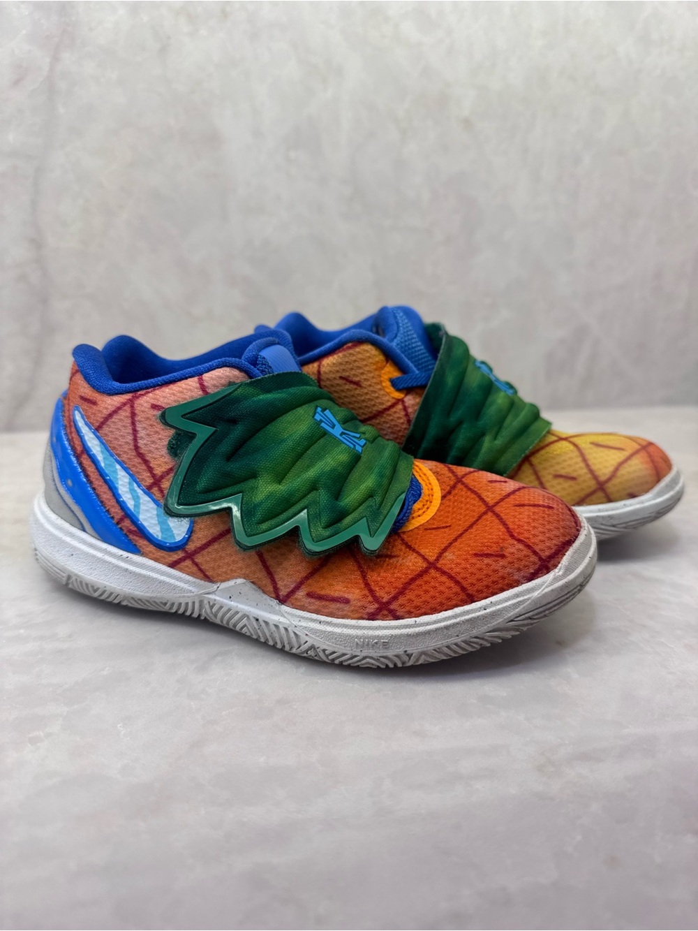Nike Kyrie 5 SBSP SpongeBob House Shoes - Picture 2 of 7
